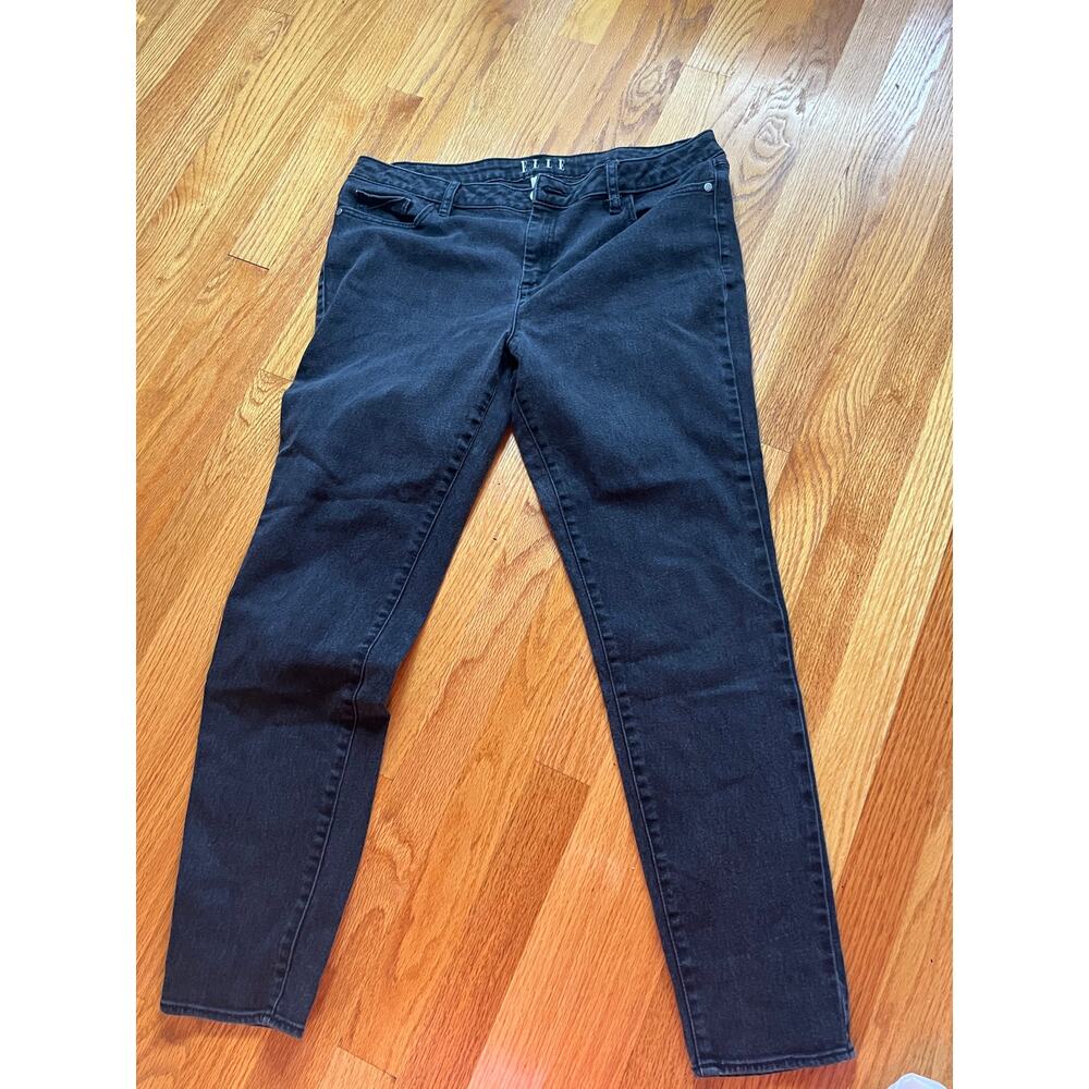 Elle black tapered leg jeans size 14 cotton polyester spandex Excellent
